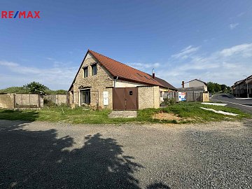 Prodej rodinného domu 5+1 208 m², Poštovice